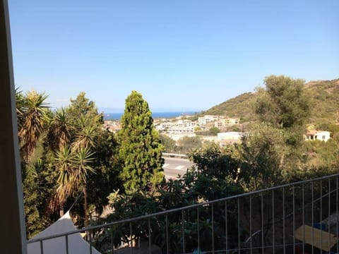 Natural landscape, View (from property/room), Balcony/Terrace, Mountain view, Sea view