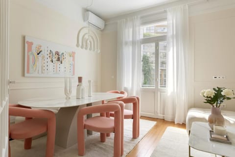 AcropolisLoft 3BR9ppl SyggrouAve 200m metro&museum Apartment in Athens