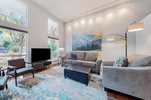 Rowandale House in University Place