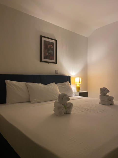 Abbie Lodge Guest House Bed and Breakfast in Weston-super-Mare