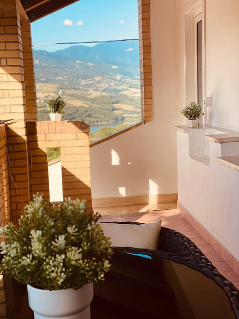 Natural landscape, View (from property/room), Balcony/Terrace