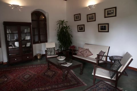 Library, Lobby or reception