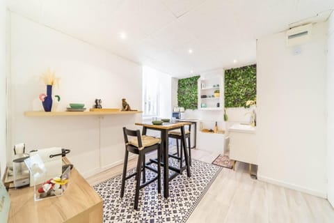 Saint-Nizier Accommodation for two people near Cordeliers Apartment in Lyon