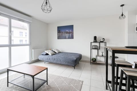Chez Antoine cosy 2 people Part dieu Apartment in Villeurbanne