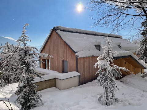 Property building, Winter