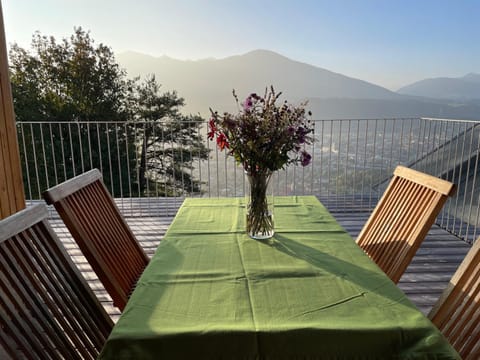 View (from property/room), Balcony/Terrace, Mountain view