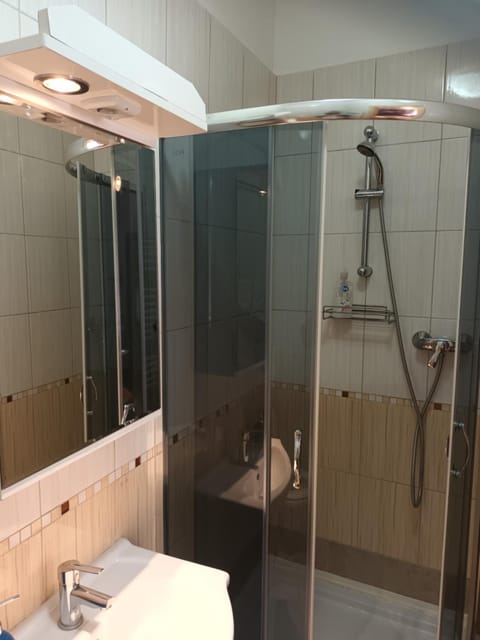 Pilóta Panzió Bed and Breakfast in Szeged