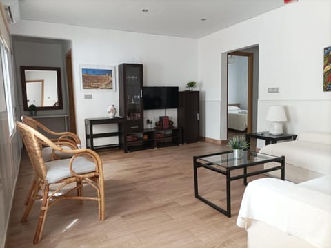 Communal lounge/ TV room, Living room