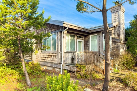 Valentine's House MCA#525 House in Manzanita