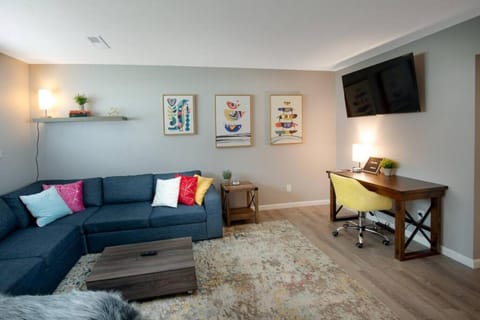 2 Bed Townhome Saint Charles Apartment in Saint Charles