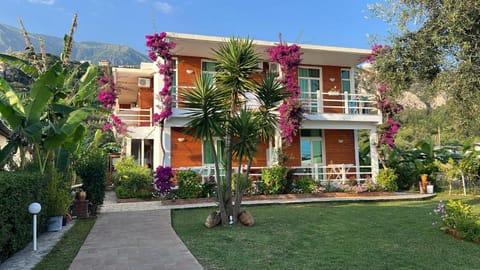 Property building, Natural landscape, Garden, Garden view