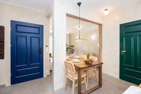 Dining area, wardrobe