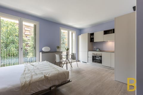 Bed, Balcony/Terrace, Kitchen or kitchenette, Photo of the whole room, Dining area, Bedroom, pet friendly, stove