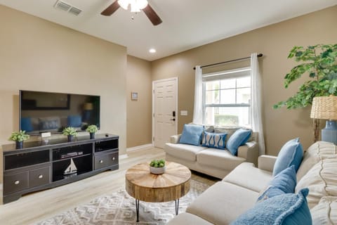 Facade/entrance, Living room