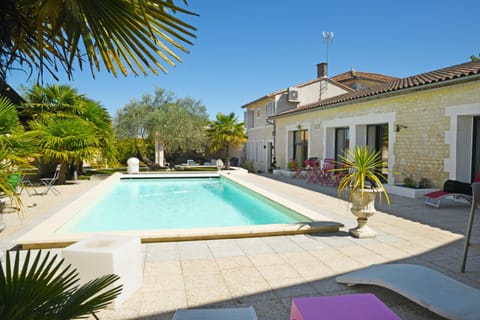 Patio, Garden view, Pool view, Swimming pool, Swimming pool, sunbed