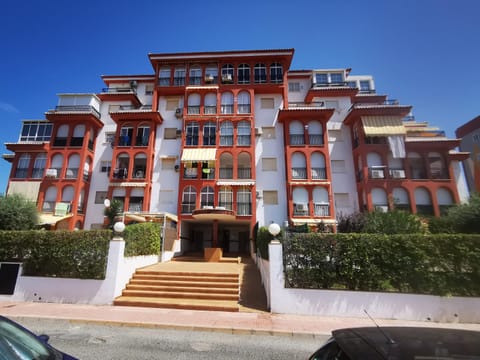 Property building, Day