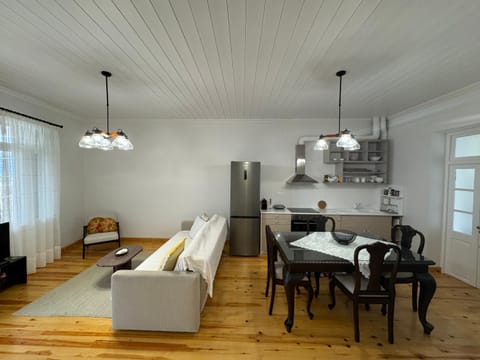 Kitchen or kitchenette, Living room, Dining area