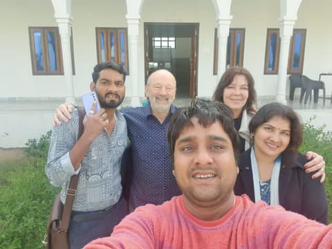 group of guests, Family