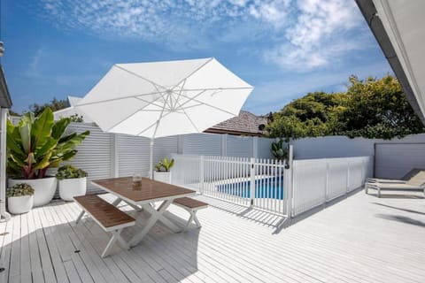 Balcony/Terrace, Swimming pool