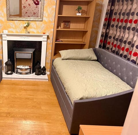 3 Bedroom House near city centre House in Belfast