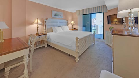 Inlet Reef 215 Spacious condo with complimentary seasonal beach service and great water views House in Destin