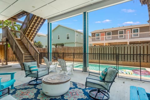 Patio, Seating area, Pool view, Swimming pool