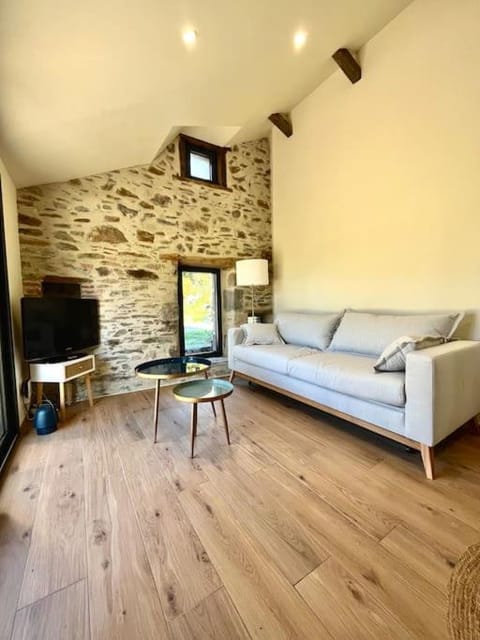 Dépendance corps de ferme House in Aurillac