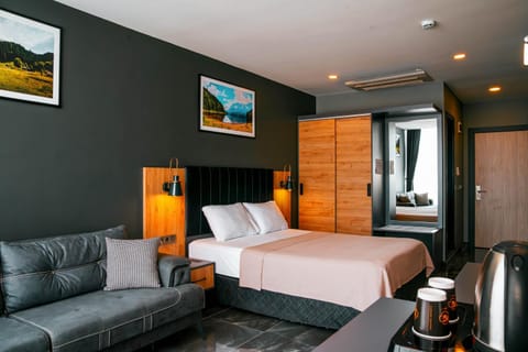 Bed, Coffee/tea facilities, Seating area