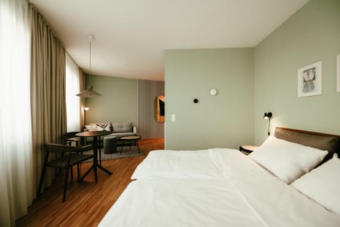 Living room, Photo of the whole room, Bedroom