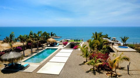 Day, Pool view, Sea view, Swimming pool, Swimming pool, sunbed
