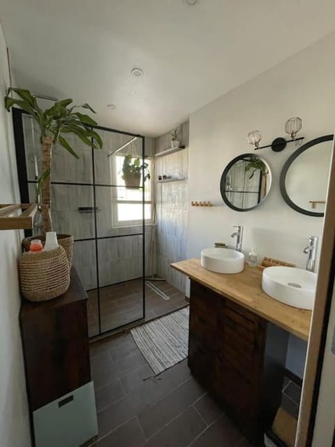 Joli duplex de 75m2 à 10mn à pieds de la plage Apartment in Le Lavandou