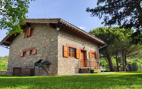 Property building, Garden, Garden view