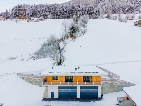Property building, Winter