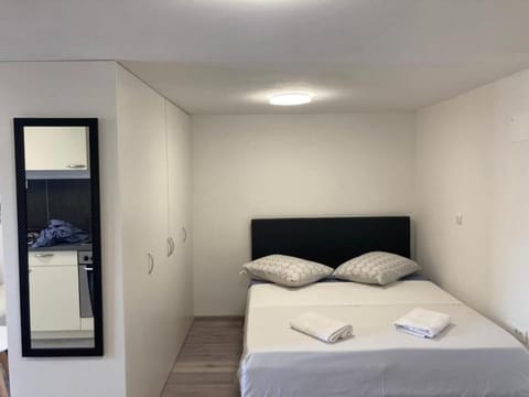 Apartment Mate Wohnung 2 Apartment in Šibenik-Knin County, Croatia