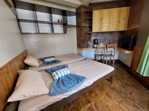 Bed, TV and multimedia, Coffee/tea facilities, Bedroom, storage, towels