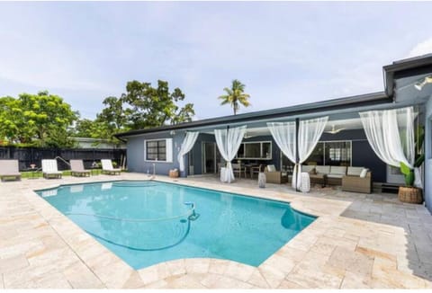 Patio, Day, Garden, Pool view, Swimming pool, sunbed