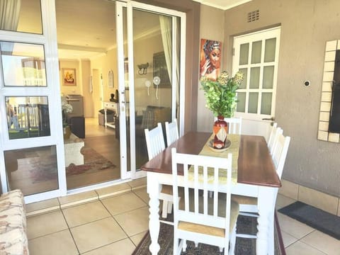 Luxury Lifestyle Villa Apartment in Western Cape