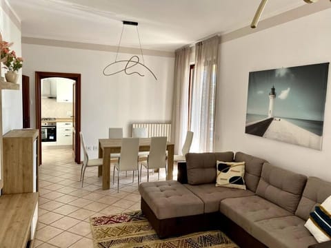 Appartamento in Villa a Marina di Massa Apartment in Marina di Massa