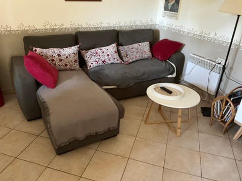 Les Tournesols Apartment in Cavaillon