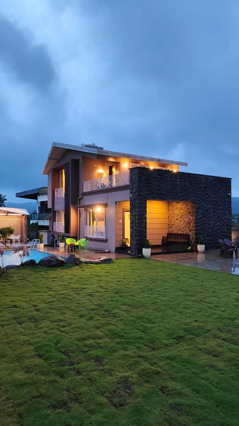 Property building, Day, Night, Natural landscape, Garden, Garden view, Pool view, Swimming pool