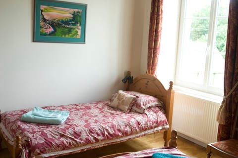 La Nesliere Chambres d'Hôtes Bio Bed and Breakfast in Normandy