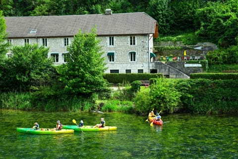 Property building, Spring, Natural landscape, Activities, Fishing, Canoeing, River view