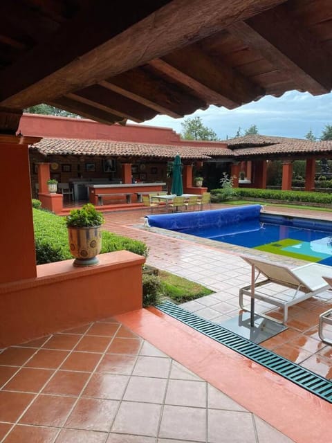 Valle de Bravo Casa Los Ailes I House in State of Mexico