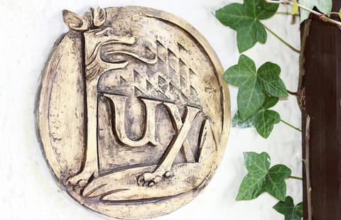 Property logo or sign