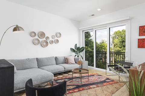 Balcony/Terrace, Living room