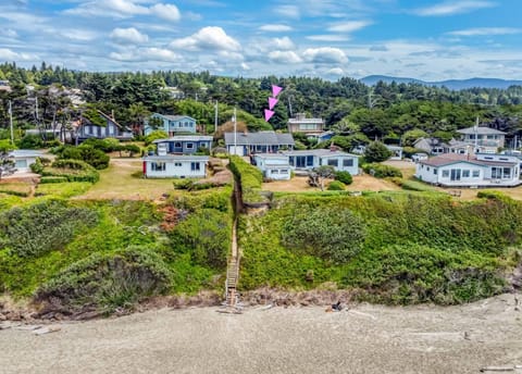 Corona House in Waldport