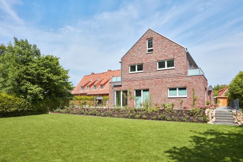 Property building, Garden, Garden view