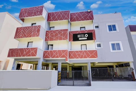 Facade/entrance, Facade/entrance