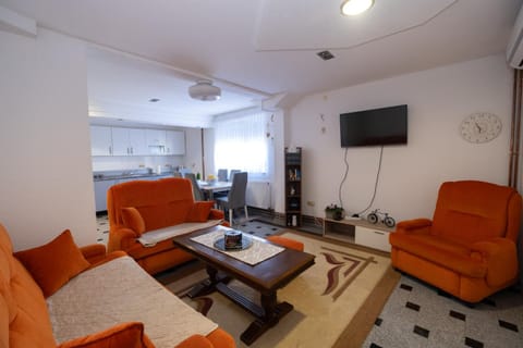 GOOD People Apartment in Lika-Senj County