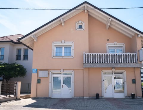 GOOD People Apartment in Lika-Senj County